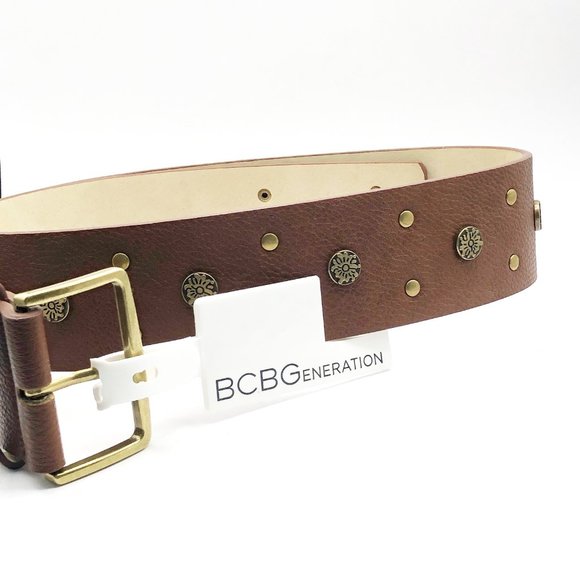 NWT BCBG Generation brow faux leather studded belt Size S - Picture 10 of 11